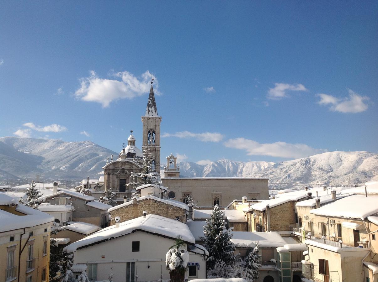 La Finestra Sulmo Apartment Sulmona Luaran gambar