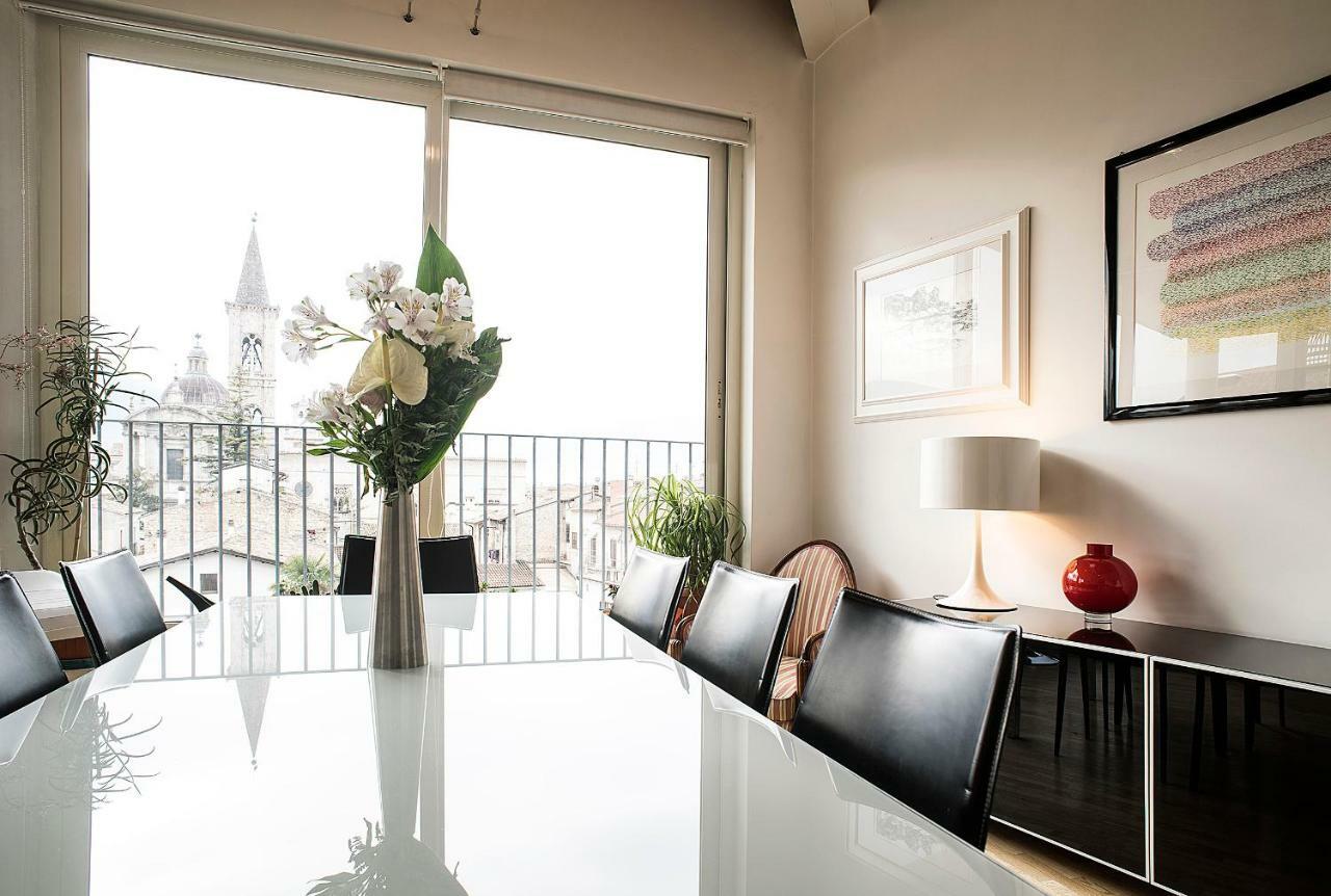 La Finestra Sulmo Apartment Sulmona Luaran gambar